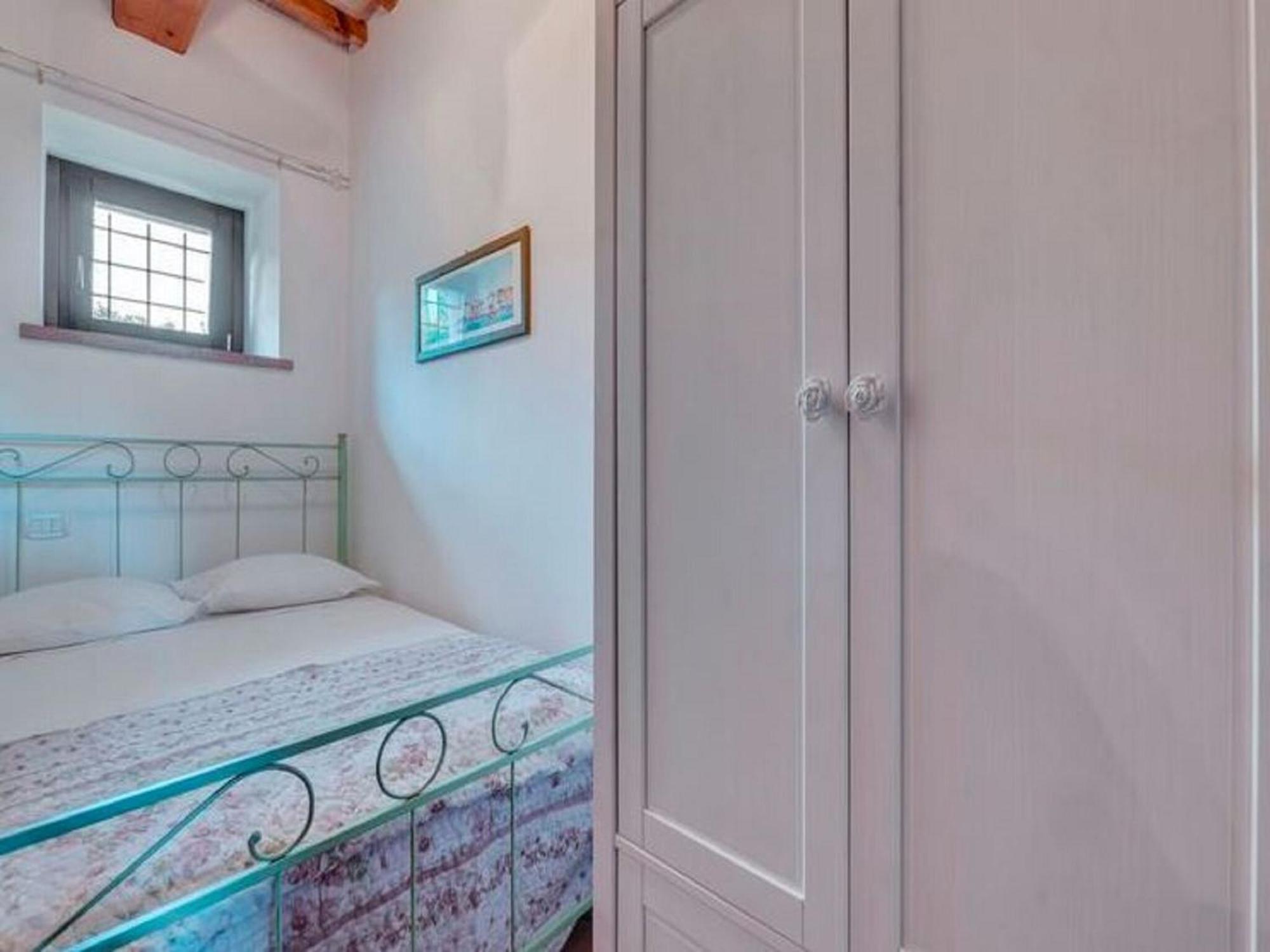 Stunning Apartment In Mombaroccio Near Metauro River Dış mekan fotoğraf