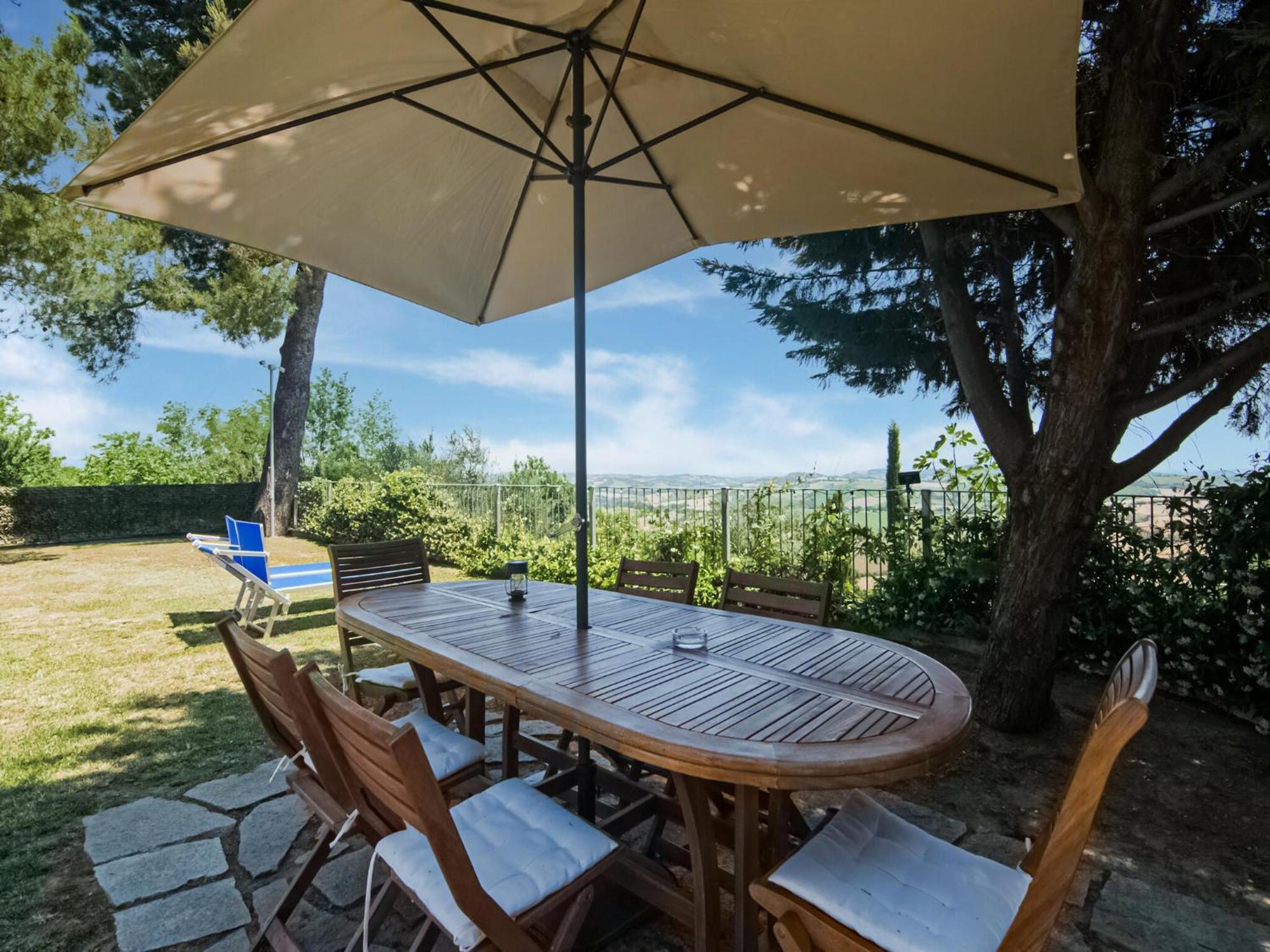 Stunning Apartment In Mombaroccio Near Metauro River Dış mekan fotoğraf