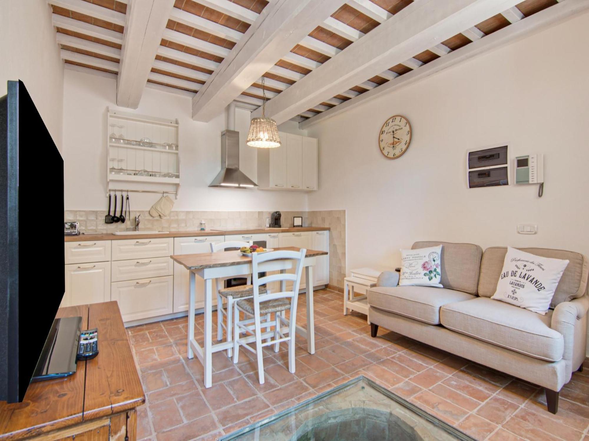 Stunning Apartment In Mombaroccio Near Metauro River Dış mekan fotoğraf