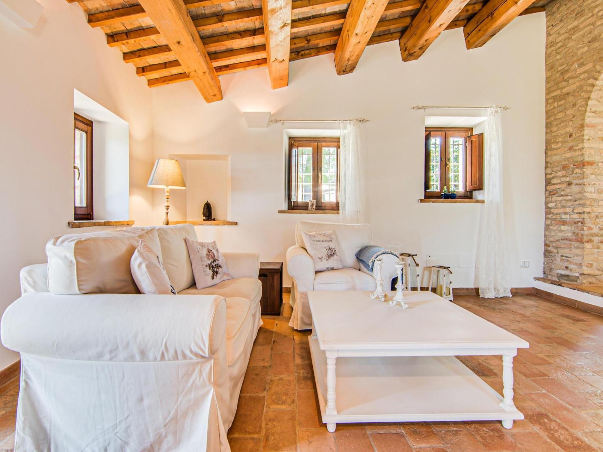 Stunning Apartment In Mombaroccio Near Metauro River Dış mekan fotoğraf